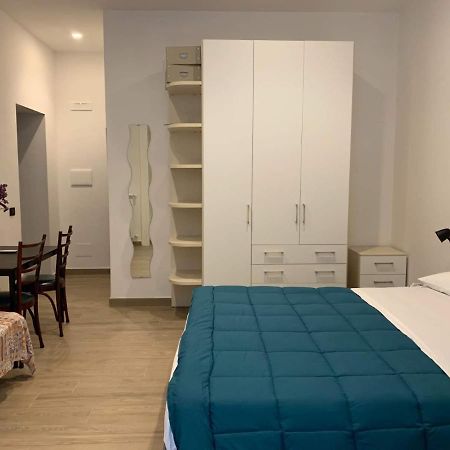 Fondacolivella Hotel Nápoly Kültér fotó