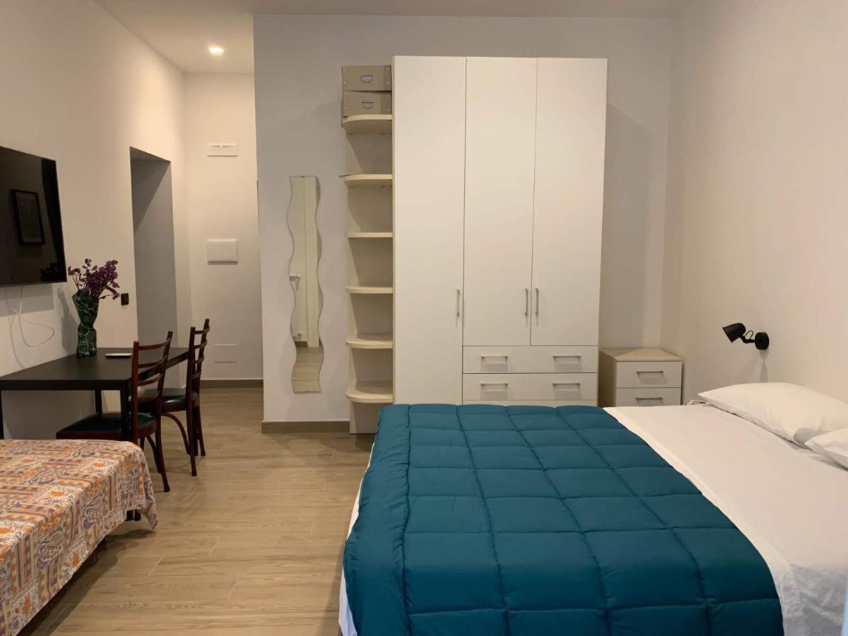 Fondacolivella Hotel Nápoly Kültér fotó